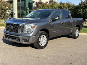 Nissan Titan SV Crew Cab 4WD