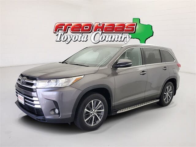 2019 Toyota Highlander XLE FWD