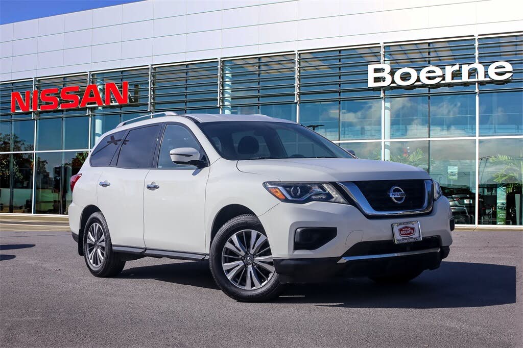 2020 Nissan Pathfinder S FWD