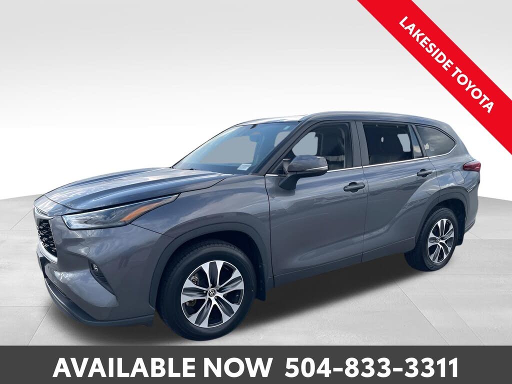 2023 Toyota Highlander XLE FWD