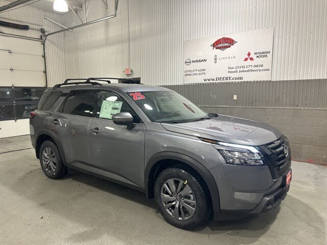 2025 Nissan Pathfinder SV 4WD