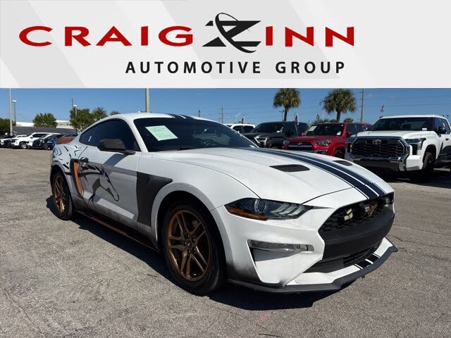 2020 Ford Mustang EcoBoost Premium Coupe RWD