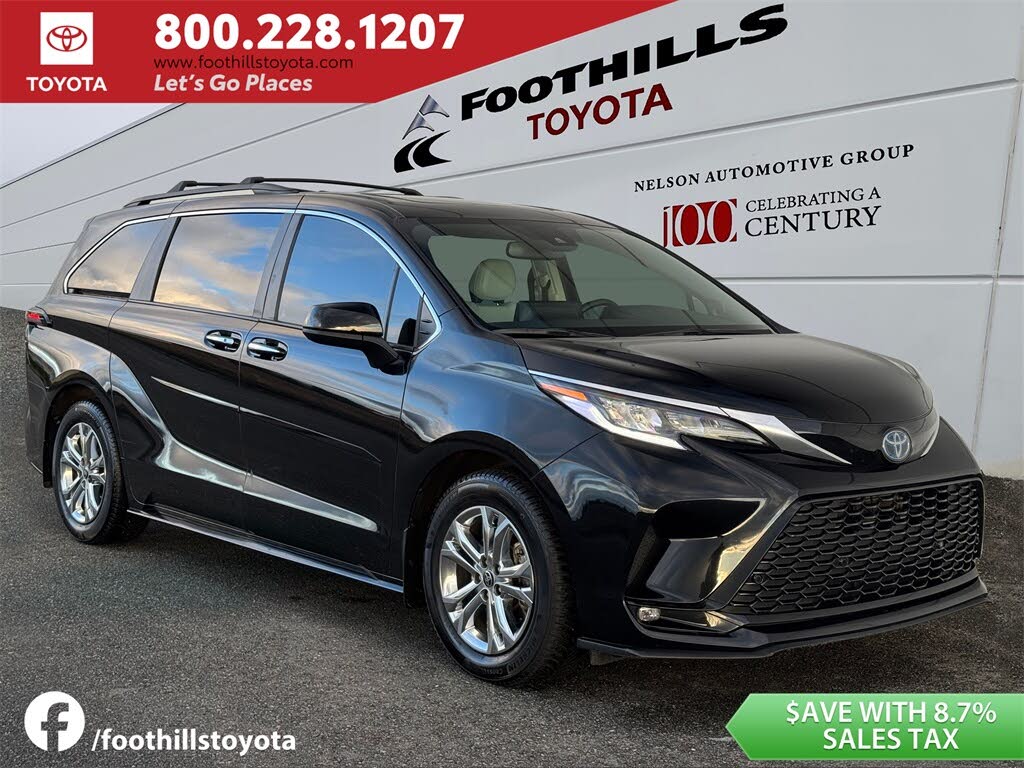2022 Toyota Sienna XSE 7-Passenger AWD