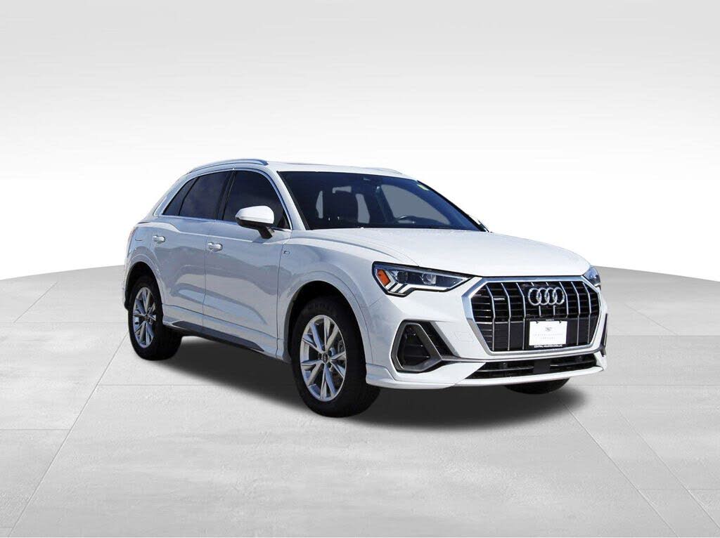 2023 Audi Q3 quattro Premium S Line 45 TFSI