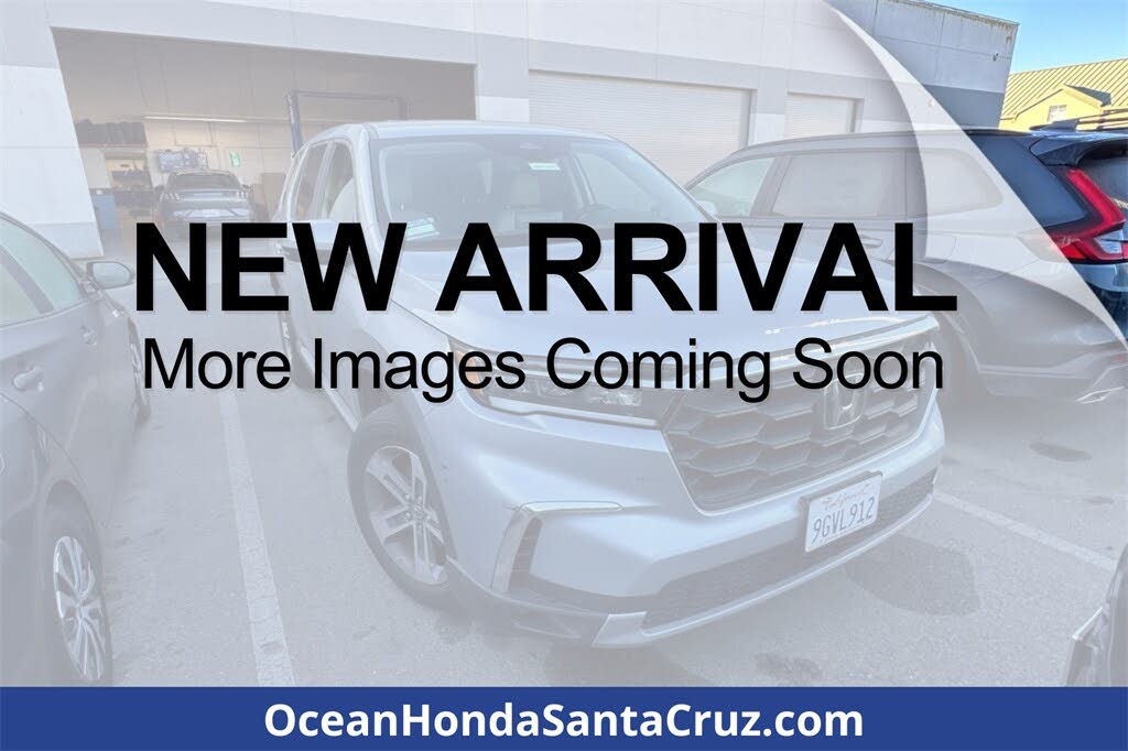 2023 Honda Pilot EX-L FWD with Captains Chairs