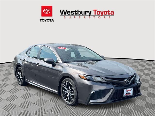 2023 Toyota Camry SE AWD