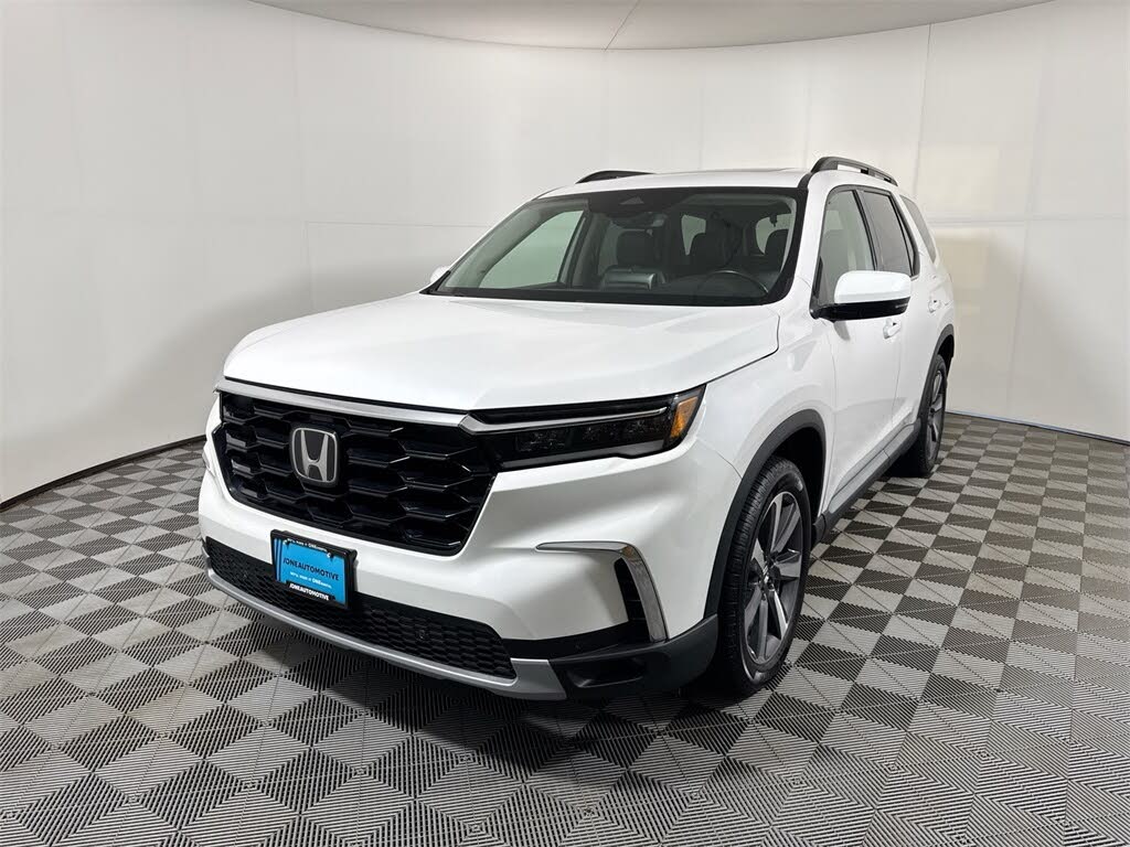2024 Honda Pilot Touring AWD