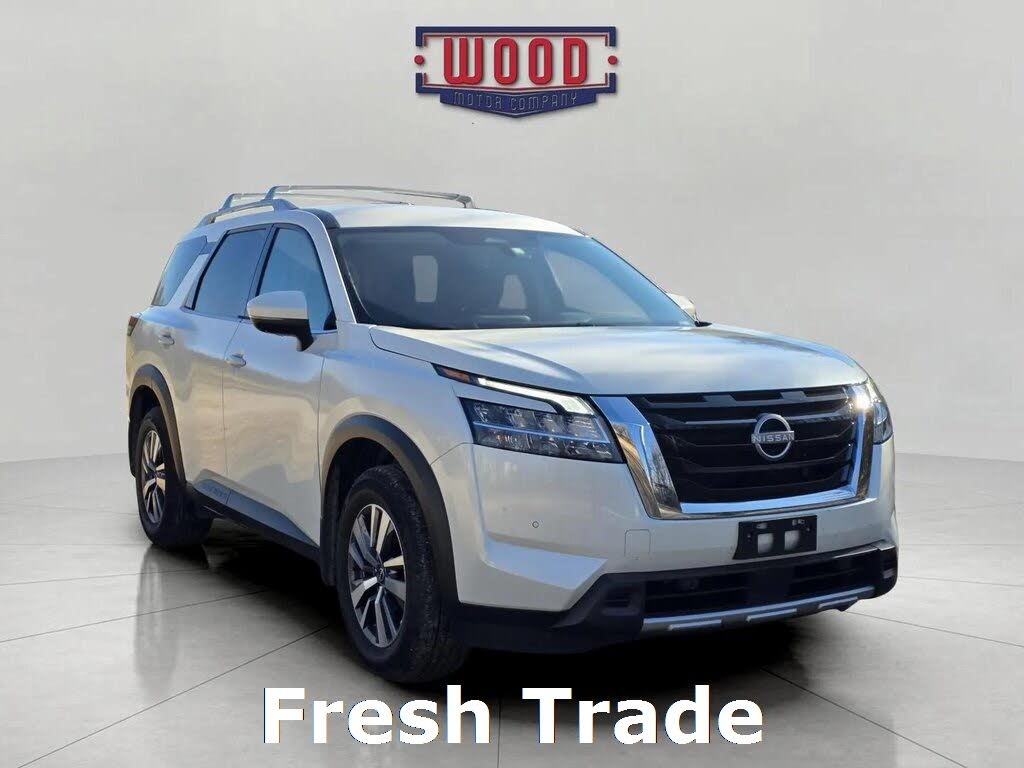 2024 Nissan Pathfinder SL 4WD