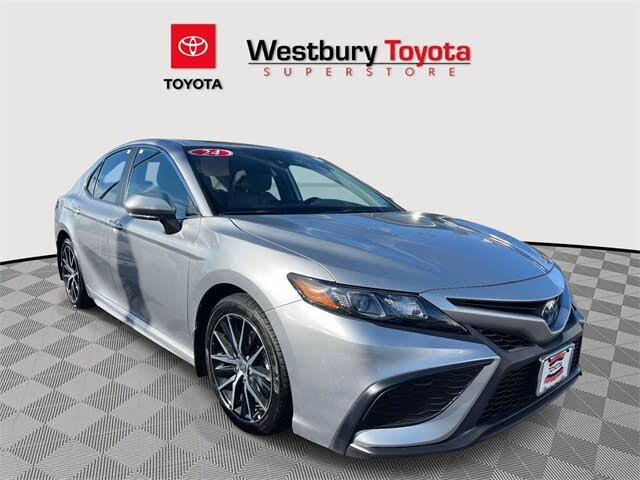 2024 Toyota Camry Hybrid SE FWD