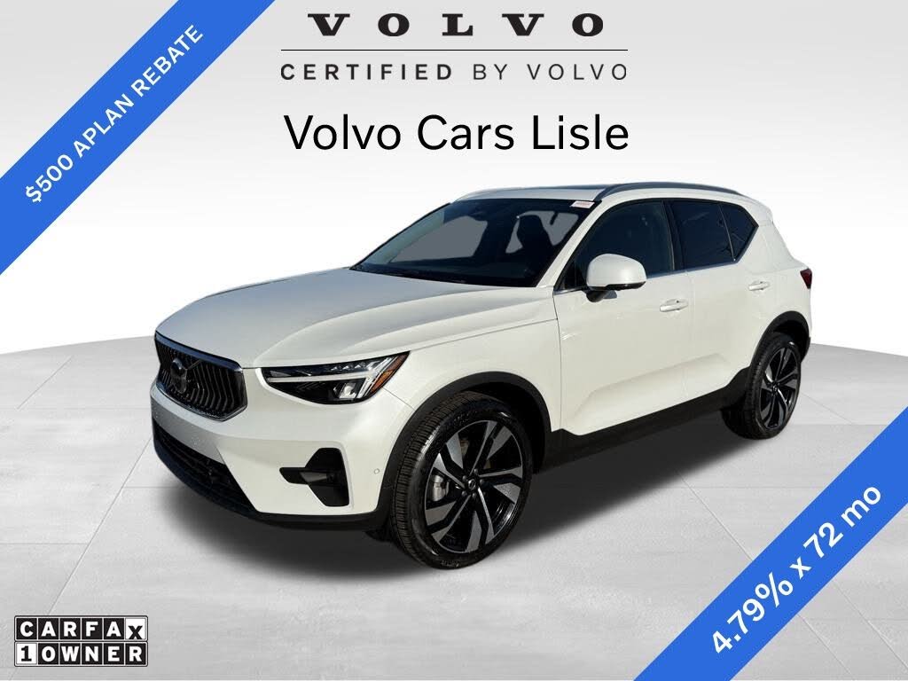 2025 Volvo XC40 B5 Plus Bright Theme AWD