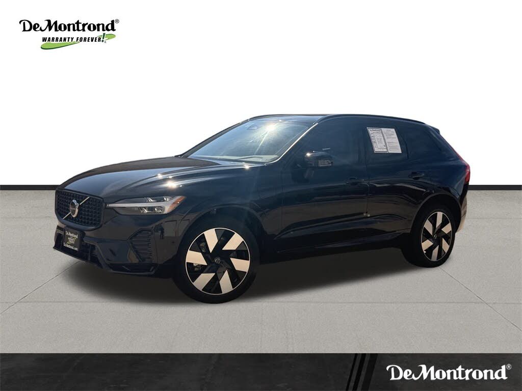 2025 Volvo XC60 Recharge T8 Plus Dark Theme eAWD
