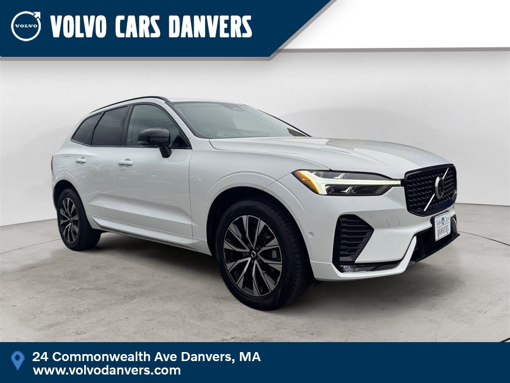 2025 Volvo XC60 B5 Plus Dark Theme AWD