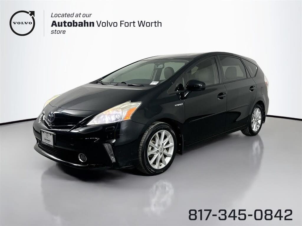 2013 Toyota Prius v Two FWD