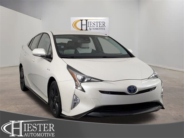 2017 Toyota Prius Four FWD