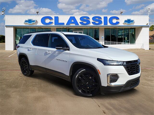 2022 Chevrolet Traverse LT Cloth FWD