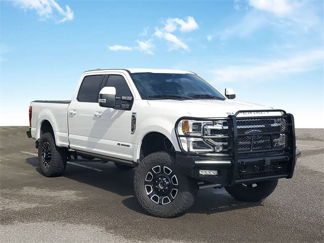 2022 Ford F-250 Super Duty Lariat Crew Cab 4WD