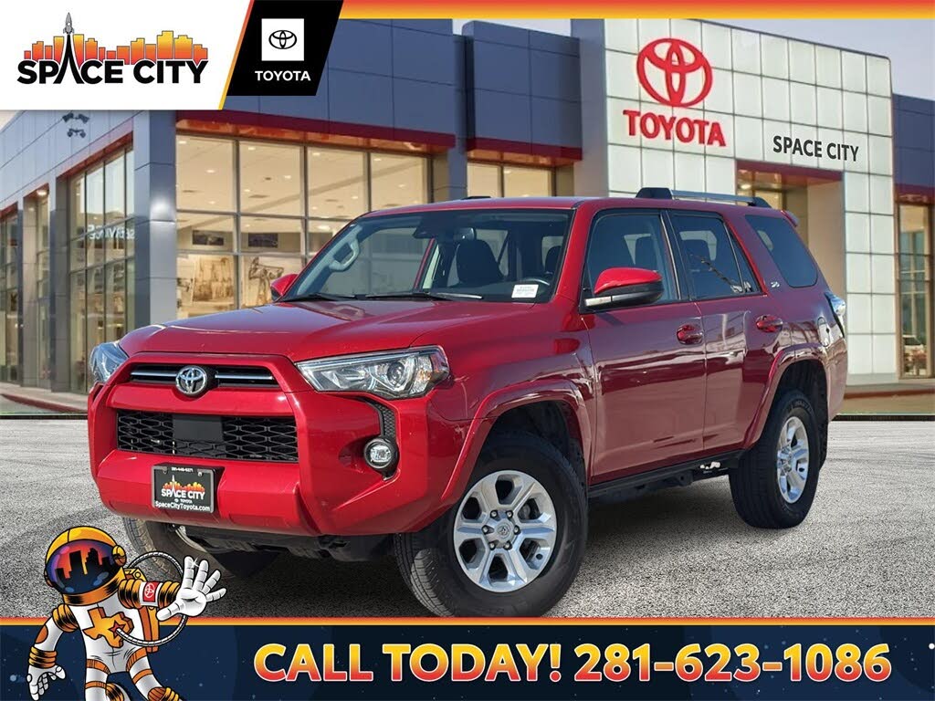 2024 Toyota 4Runner SR5 4WD