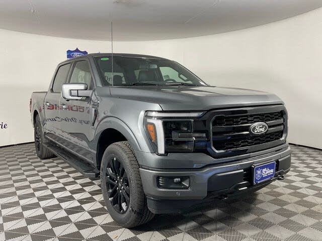 2025 Ford F-150 Lariat SuperCrew 4WD