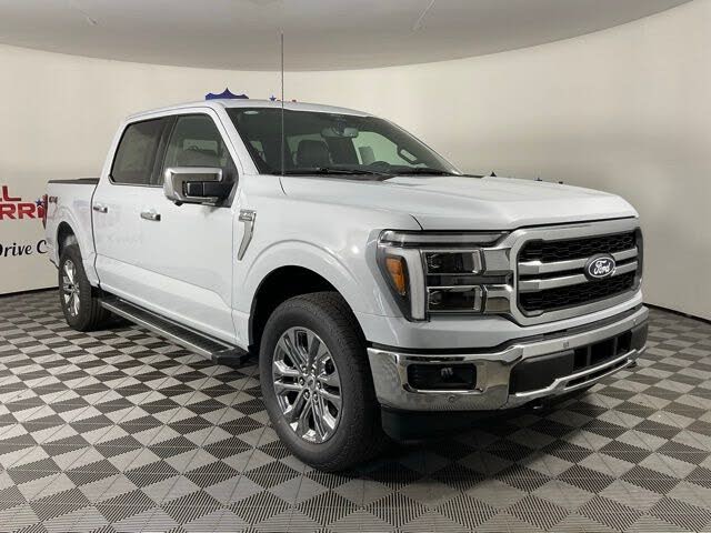 2025 Ford F-150 Lariat SuperCrew 4WD