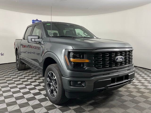 2025 Ford F-150 STX 4dr SuperCrew 4WD