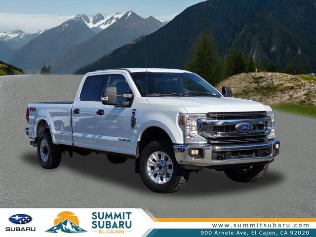2022 Ford F-350 Super Duty XLT Crew Cab 4WD