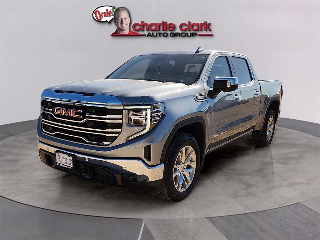 2023 GMC Sierra 1500 SLT Crew Cab RWD