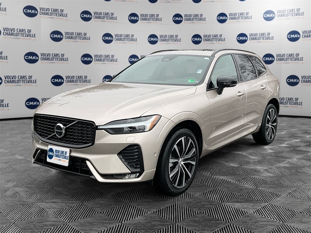 2023 Volvo XC60 B5 Plus Dark Theme AWD