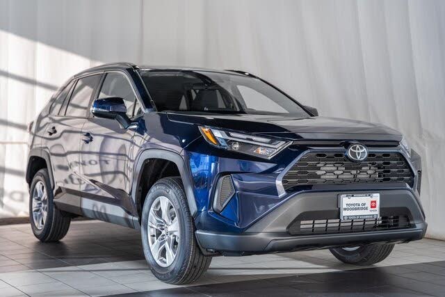 2025 Toyota RAV4 XLE AWD