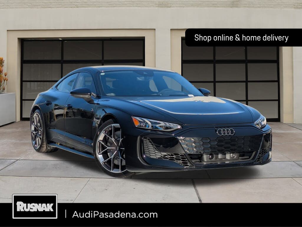 2026 Audi RS e-tron GT quattro Performance