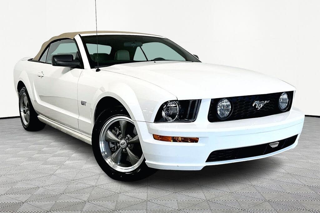 2006 Ford Mustang GT Premium Convertible RWD