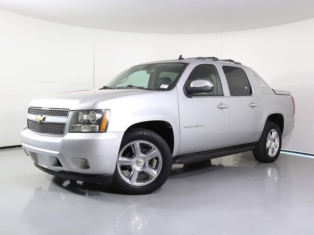 2011 Chevrolet Avalanche LT RWD