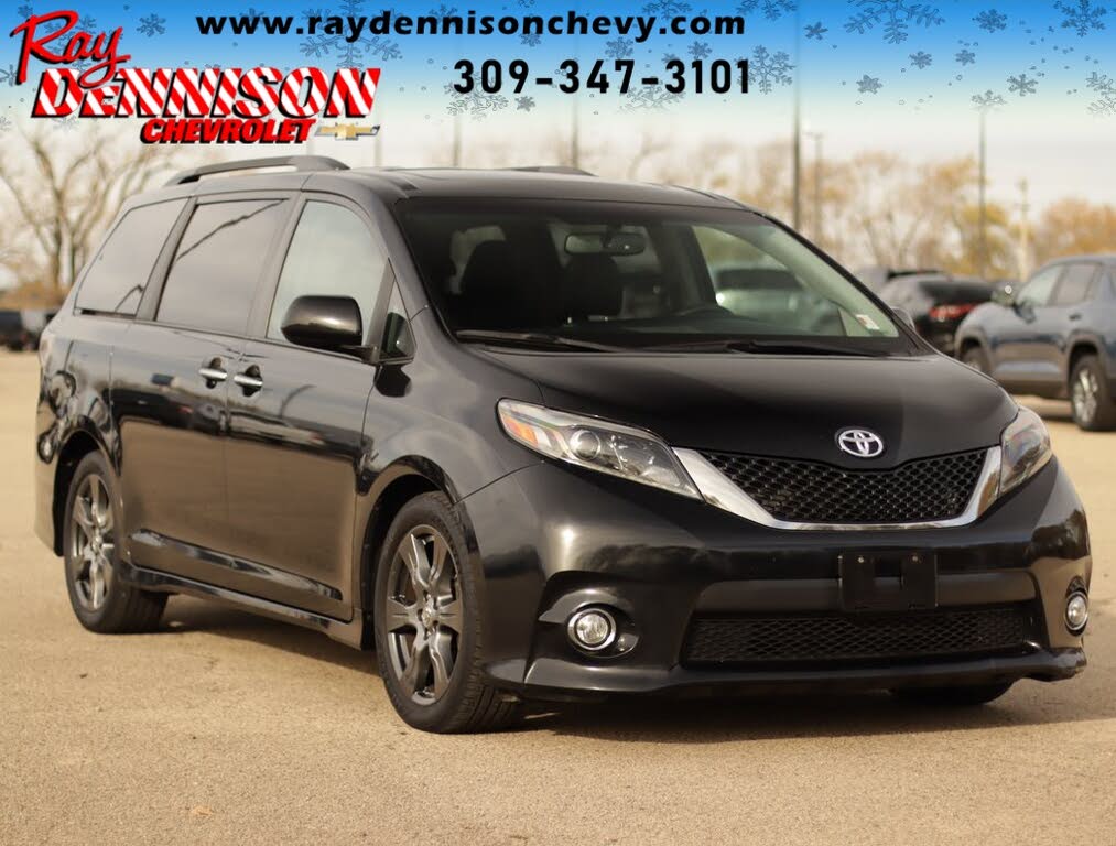 2017 Toyota Sienna SE 8-Passenger FWD