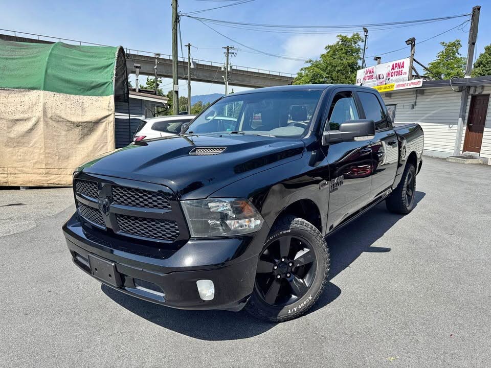 2019 RAM 1500 Classic SLT Crew Cab 4WD
