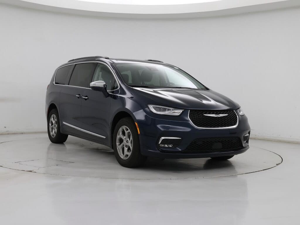 2022 Chrysler Pacifica Limited AWD