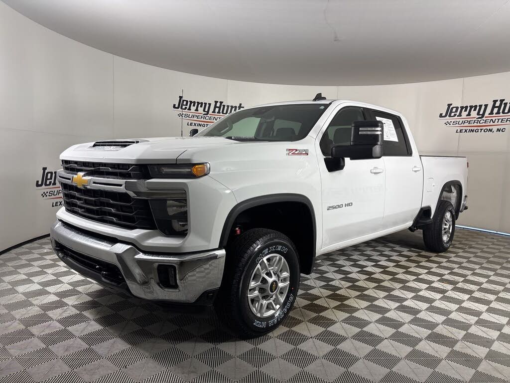 2024 Chevrolet Silverado 2500HD LT Crew Cab 4WD