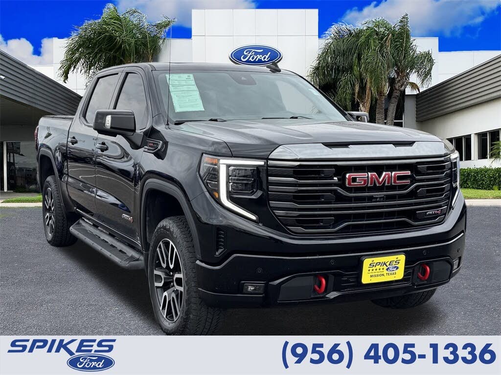 2024 GMC Sierra 1500 AT4 Crew Cab 4WD