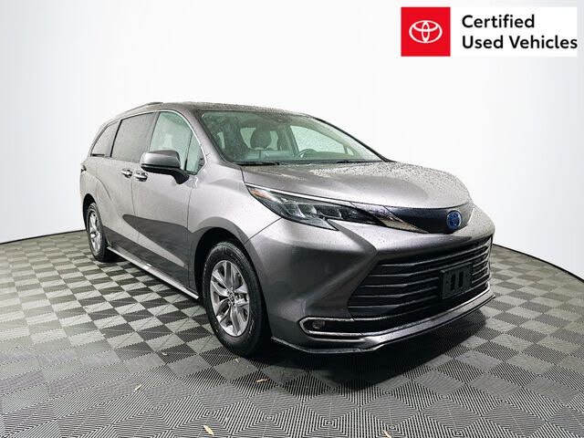 2024 Toyota Sienna XLE 7-Passenger FWD