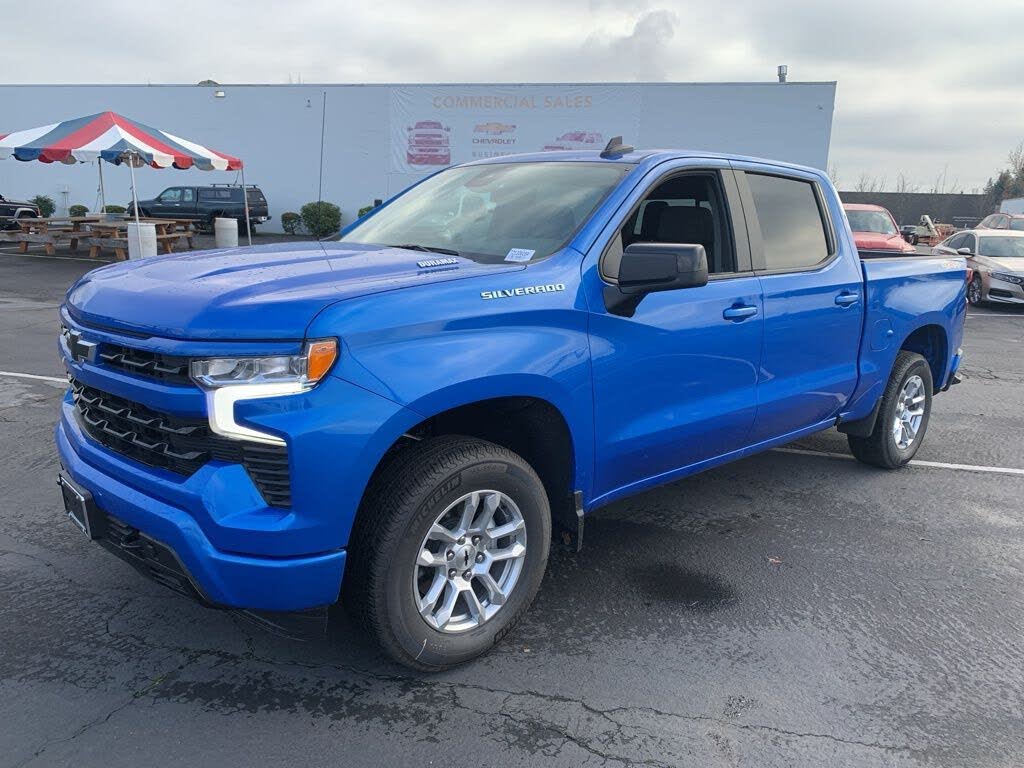 2025 Chevrolet Silverado 1500 RST Crew Cab 4WD
