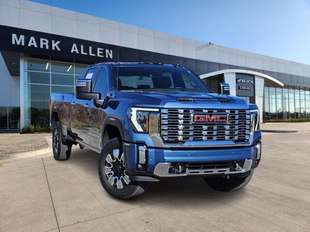 2025 GMC Sierra 3500HD Denali Crew Cab 4WD