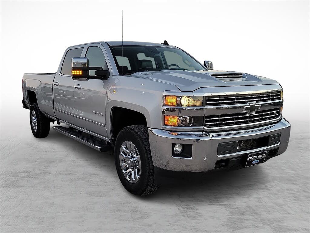 2017 Chevrolet Silverado 3500HD LTZ Crew Cab RWD