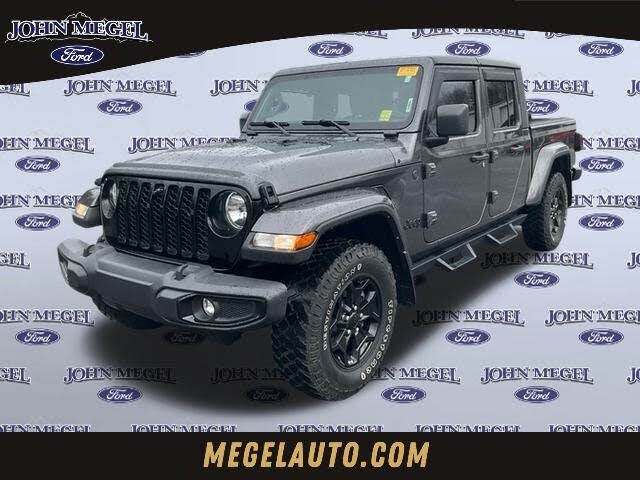 2022 Jeep Gladiator Altitude Crew Cab 4WD