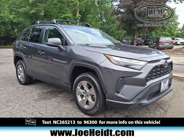 2022 Toyota RAV4 XLE AWD