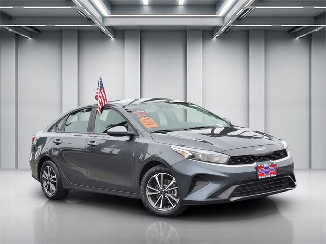 2023 Kia Forte LXS FWD