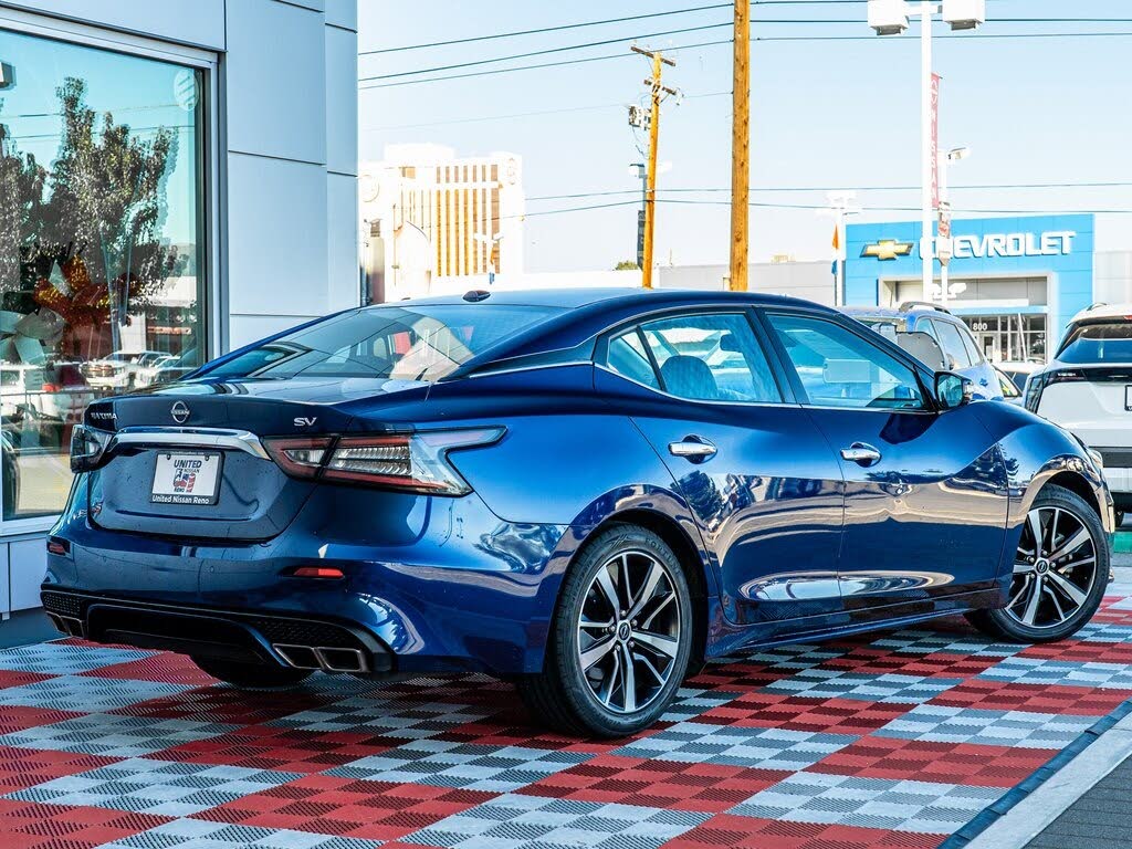 2023 Nissan Maxima SV FWD
