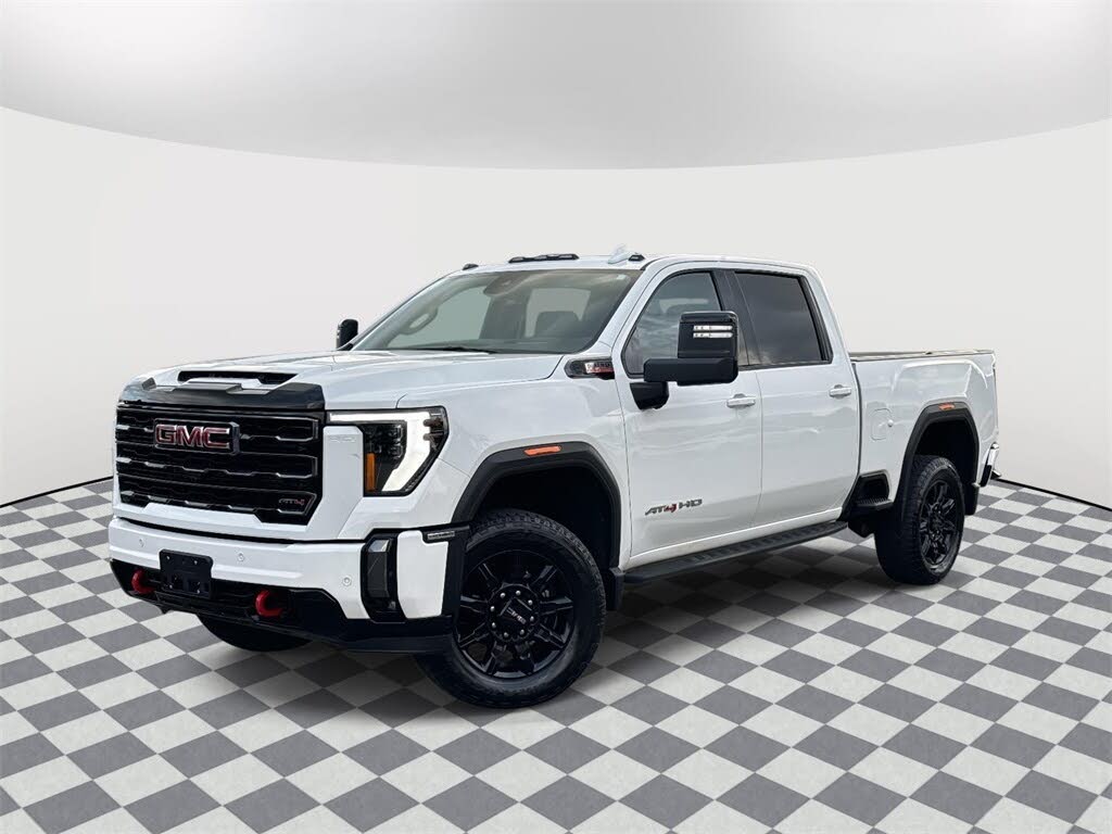 2024 GMC Sierra 3500HD AT4 Crew Cab 4WD