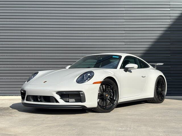 2024 Porsche 911 Carrera GTS Coupe RWD