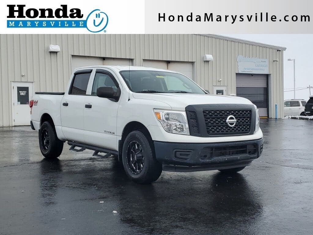 2017 Nissan Titan S Crew Cab 4WD