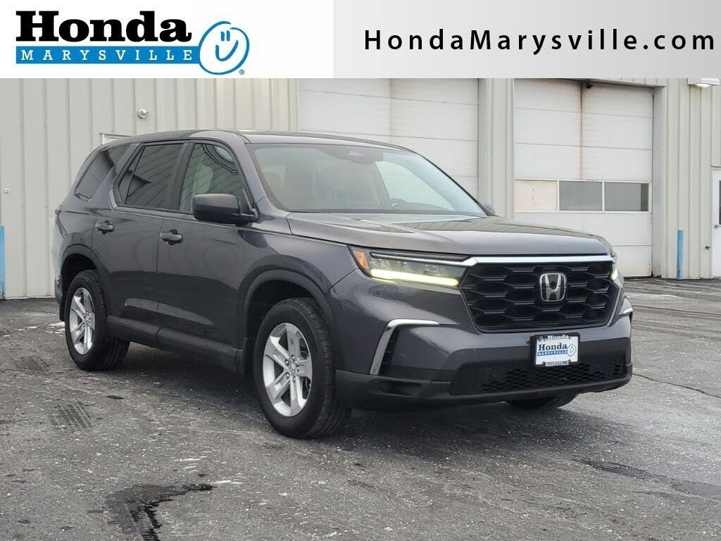 2023 Honda Pilot LX AWD