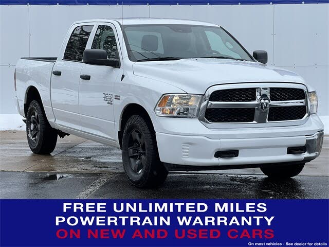 2023 RAM 1500 Classic SLT Crew Cab 4WD