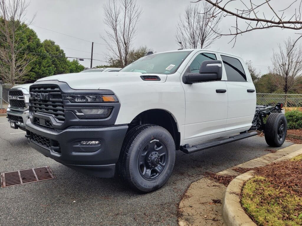 2026 RAM 2500 Tradesman Crew Cab LB 4WD